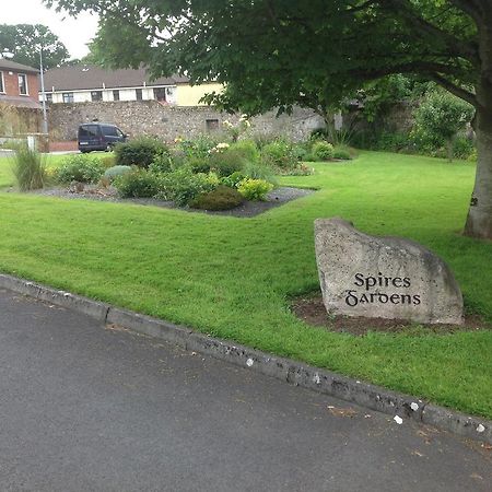 Clochard Bed & Breakfast Galway Extérieur photo