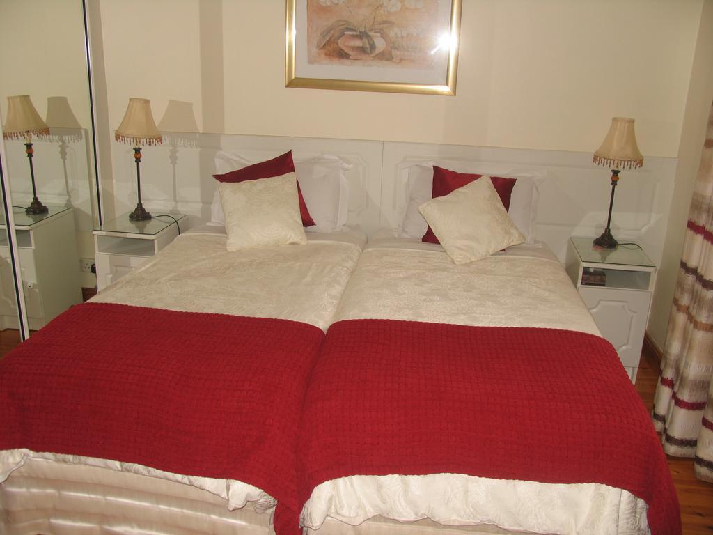 Clochard Bed & Breakfast Galway Extérieur photo