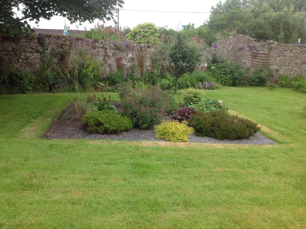 Clochard Bed & Breakfast Galway Extérieur photo